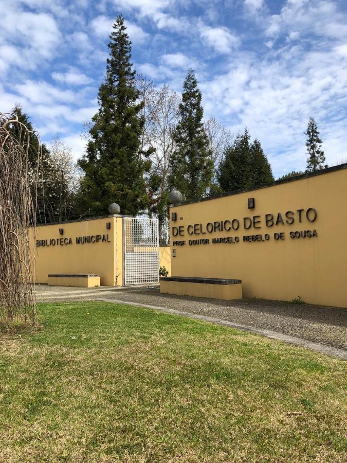 セロリコ・デ・バスト Refugio Do Seixosoヴィラ エクステリア 写真